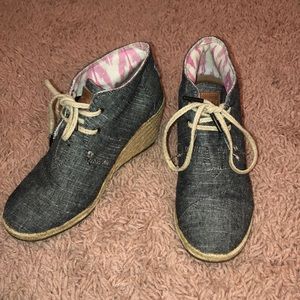 Toms heel wedges!!